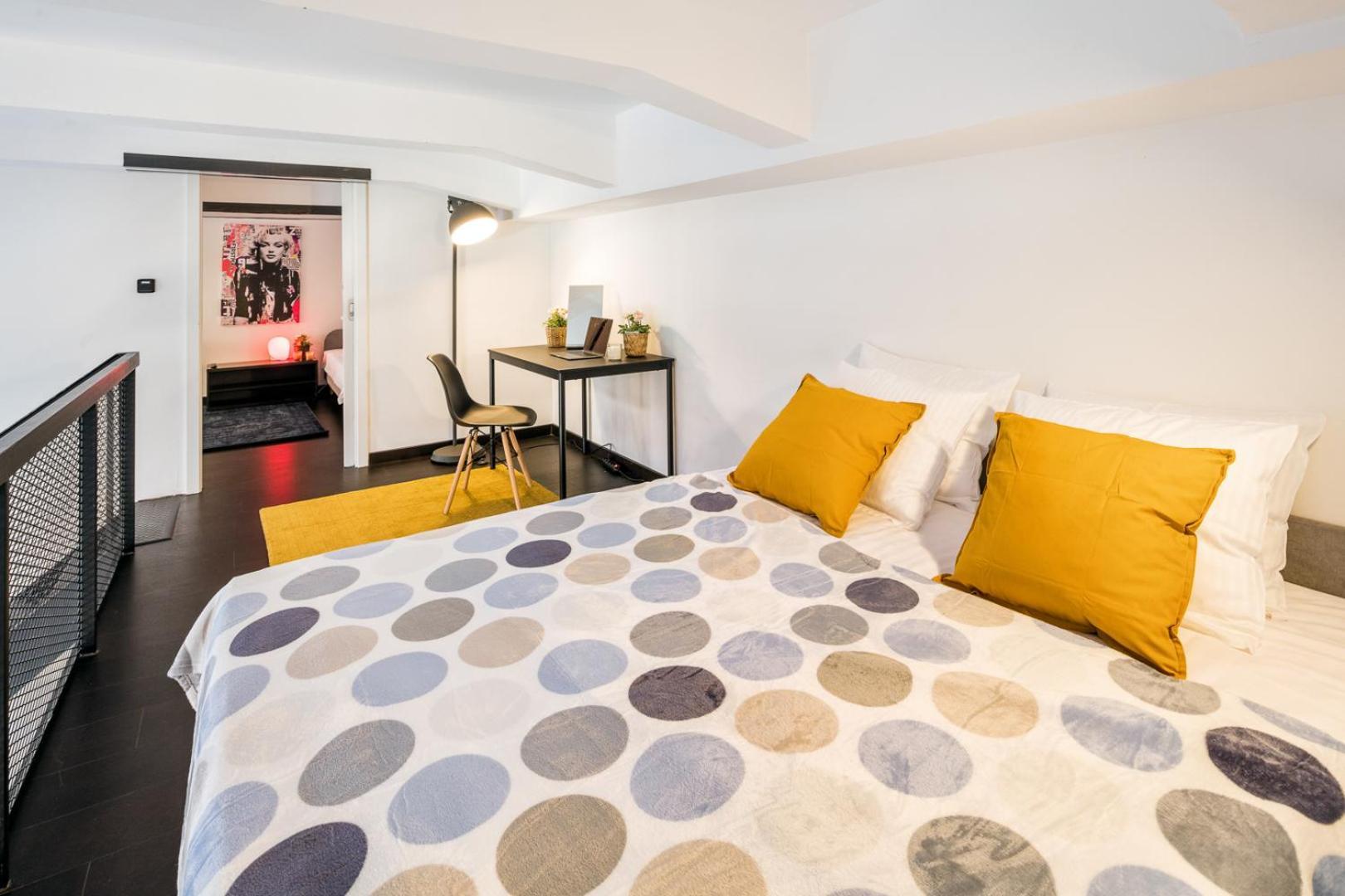 Apartments With Large Balcony, Parking Prag Exterior foto
