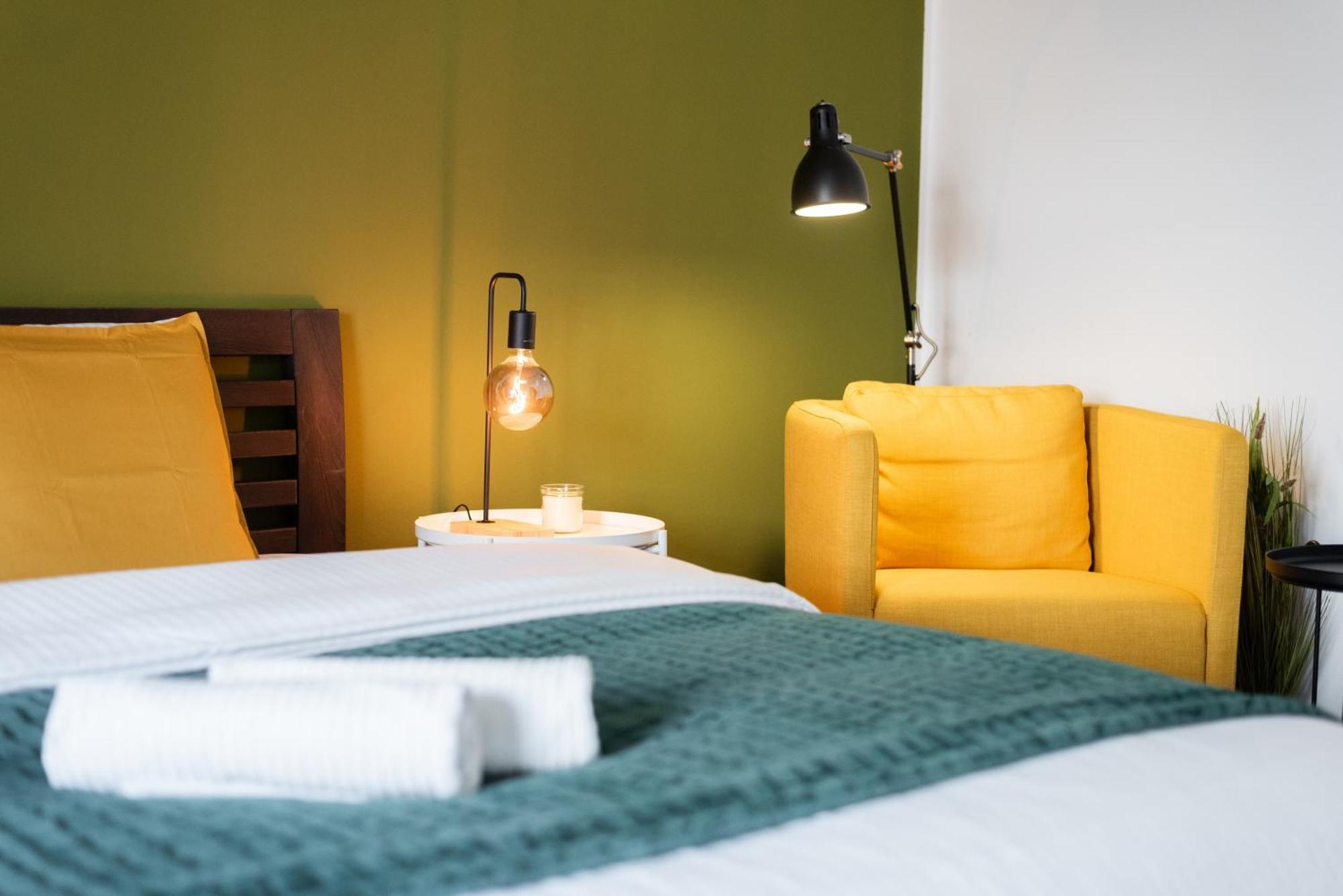 Apartments With Large Balcony, Parking Prag Exterior foto