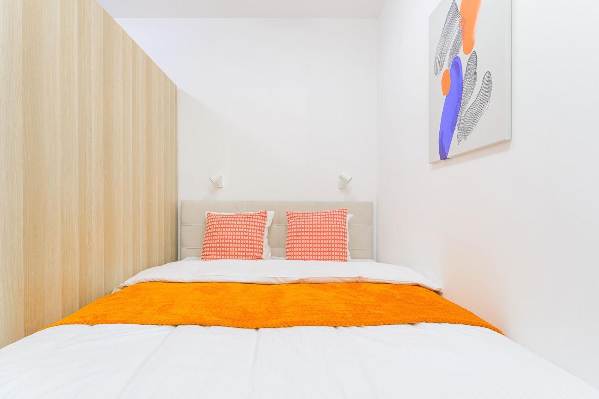 Apartments With Large Balcony, Parking Prag Exterior foto